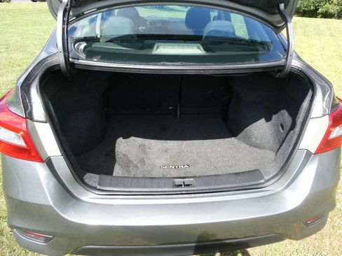 Used 2019 Nissan Sentra S FWD image 22