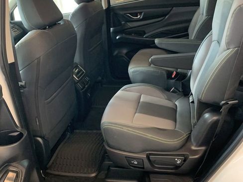 Used 2023 Subaru Ascent Onyx Edition image 6