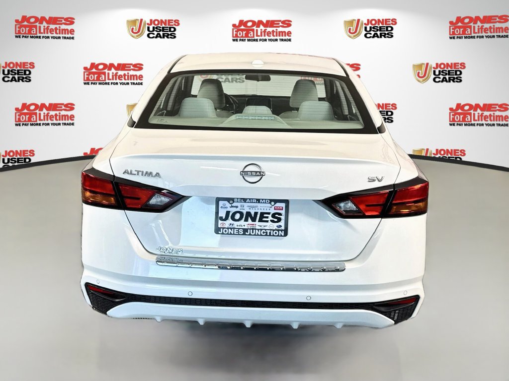Certified 2023 Nissan Altima 2.5 SV FWD image 14