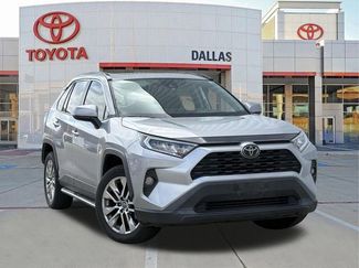 Used 2020 Toyota RAV4 XLE Premium video 1