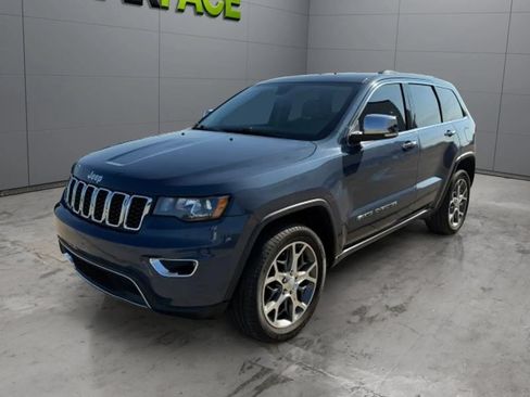 Used 2021 Jeep Grand Cherokee Limited w/ Sun & Sound Group AWD/4WD image 35