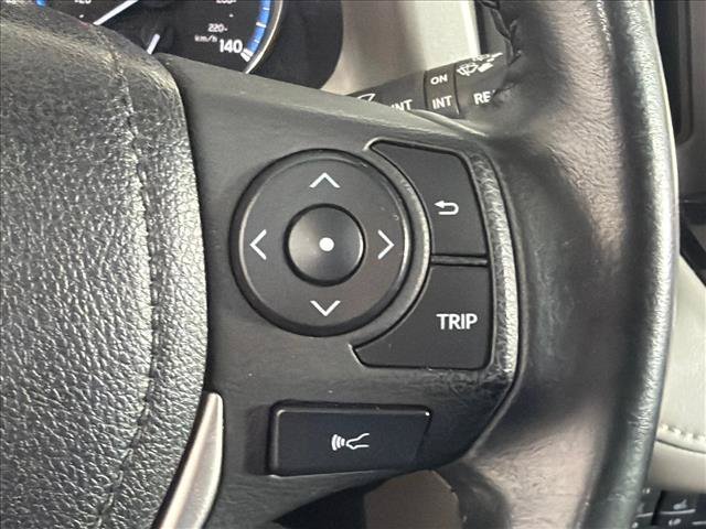 Used 2018 Toyota RAV4 Limited FWD image 27