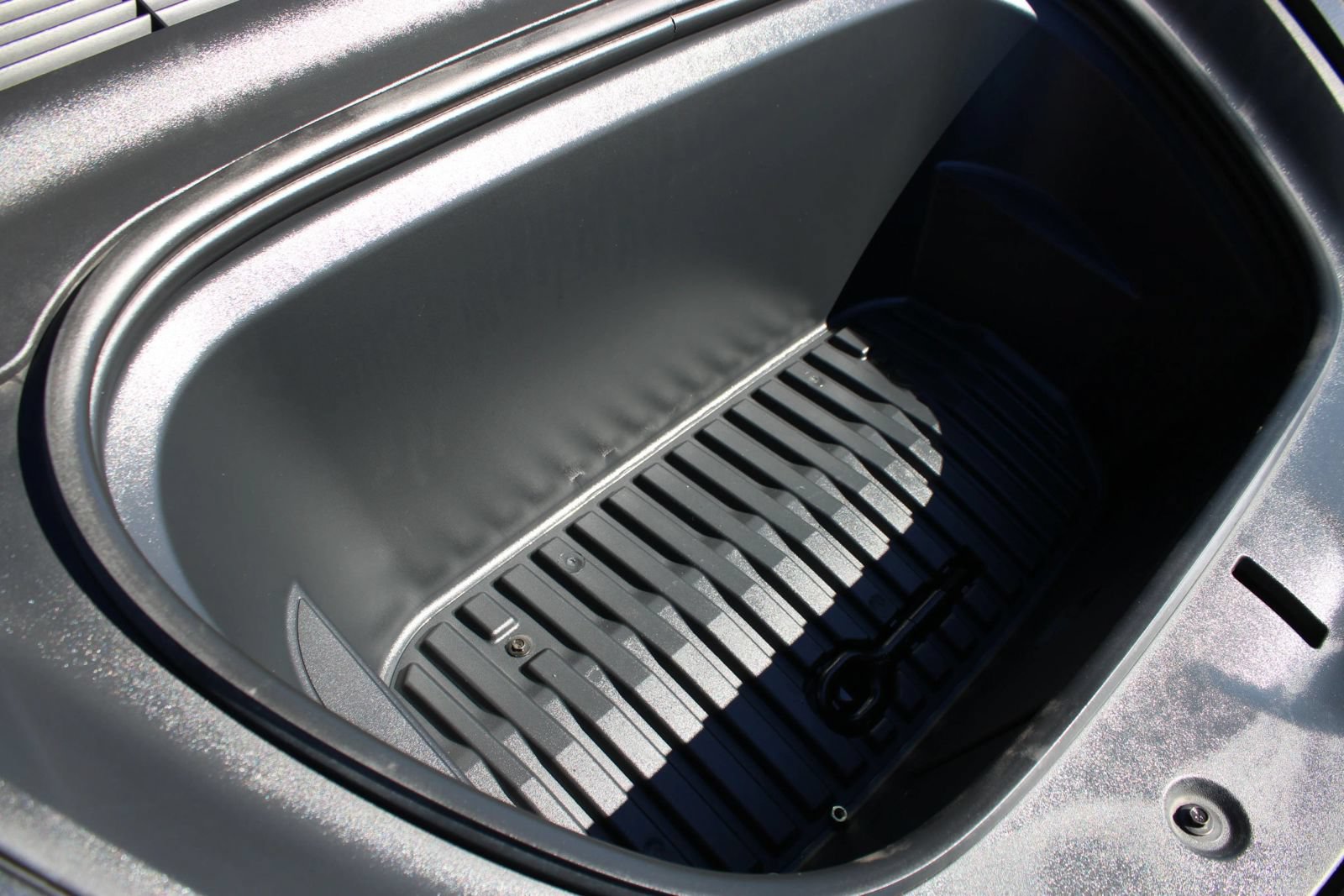 Used 2024 Tesla Model Y 2WD image 20