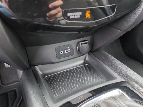 Used 2019 Nissan Rogue Sport S image 20