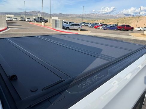 New 2026 GMC Sierra 1500 SLT w/ SLT Premium Plus Package image 10