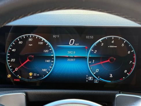 Used 2022 Mercedes-Benz GLB 250 w/ Premium Package Lite image 13