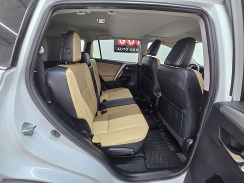 Used 2018 Toyota RAV4 Limited w/ Advanced Technology Package FWD image 16