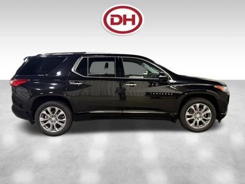 Used 2018 Chevrolet Traverse Premier image 4