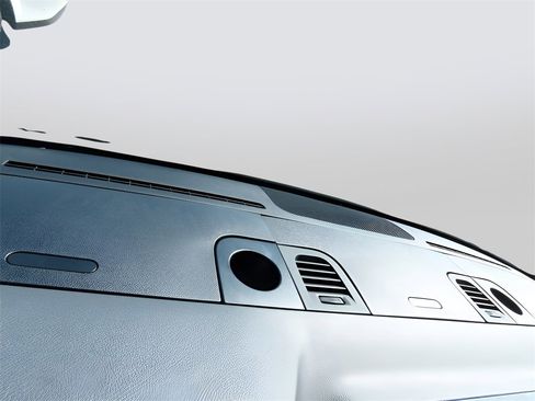 Used 2024 Mercedes-Benz Sprinter 2500 image 32