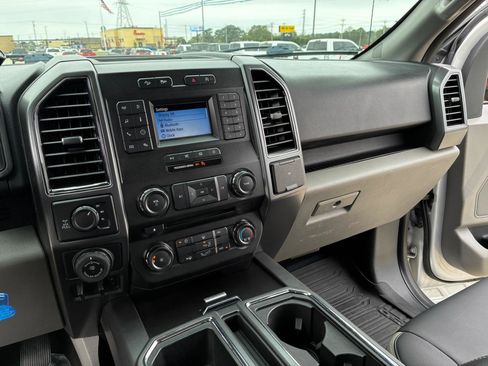 Used 2018 Ford F150 XLT w/ Equipment Group 301A Mid image 20