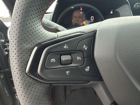 New 2026 Chevrolet Trax RS w/ Driver Confidence Package FWD image 21