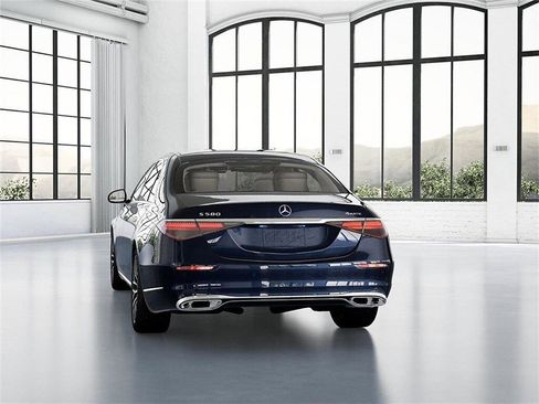 New 2026 Mercedes-Benz S 580 4MATIC Sedan image 26