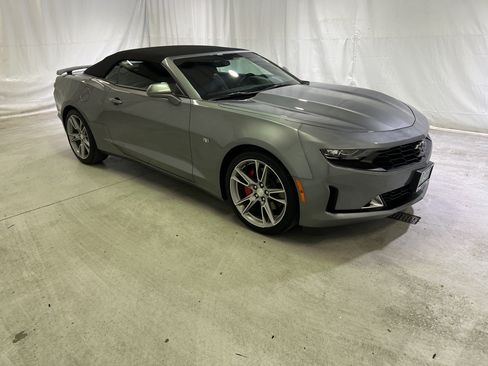 Certified 2022 Chevrolet Camaro LT w/ RS Package RWD image 2