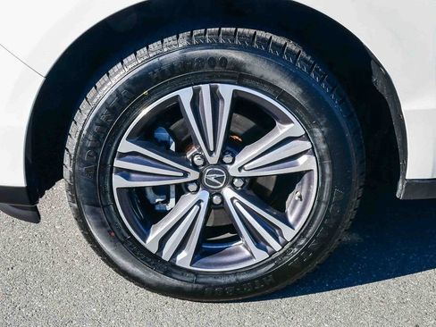 Used 2018 Acura MDX FWD image 11