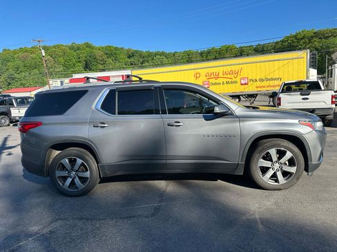 Used 2018 Chevrolet Traverse LT AWD/4WD image 4