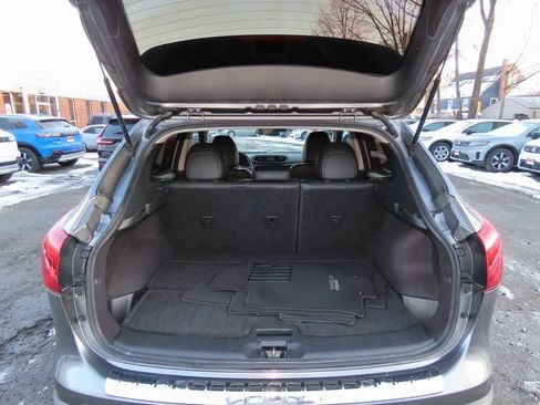 Used 2018 Nissan Rogue Sport SL w/ SL Premium Package image 11