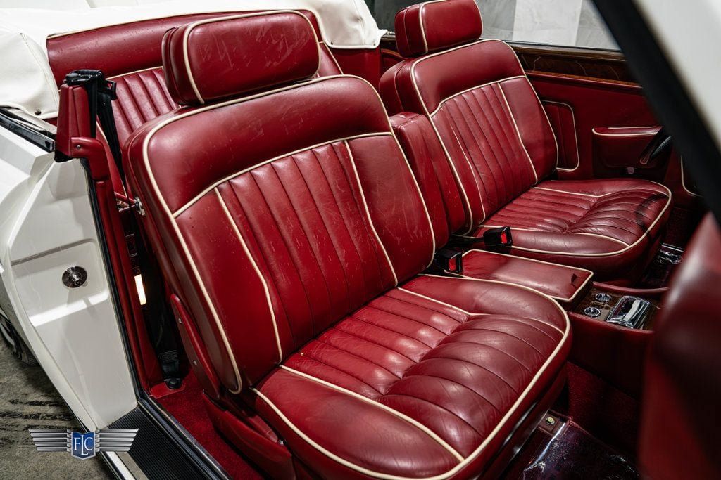Used 1988 Rolls-Royce Corniche II RWD image 2