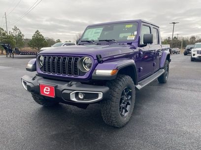 New 2026 Jeep Gladiator Sport