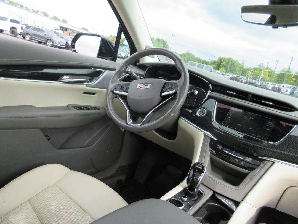 Certified 2021 Cadillac XT6 Premium Luxury FWD image 25