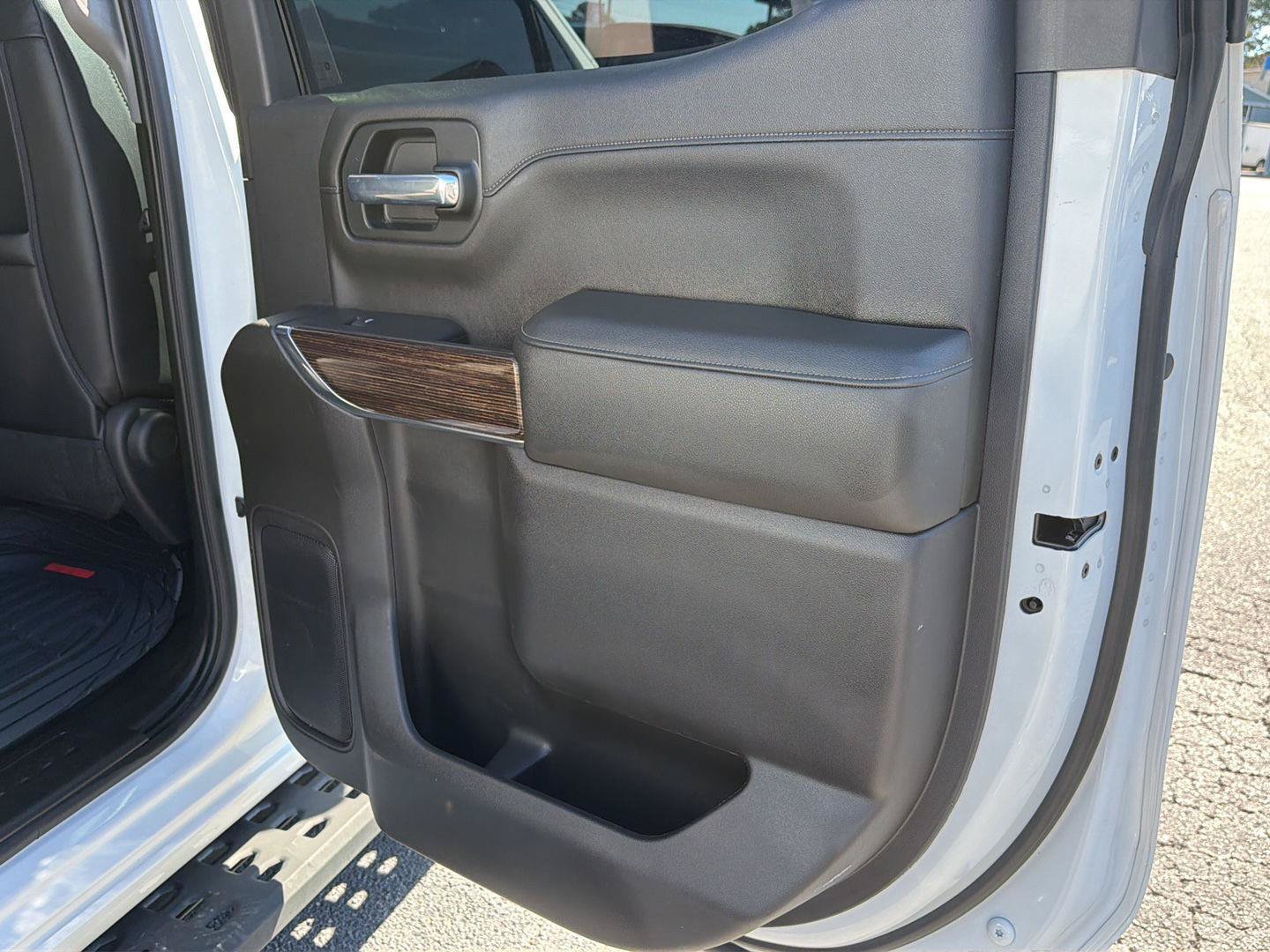 Used 2021 GMC Sierra 1500 Elevation AWD/4WD image 15