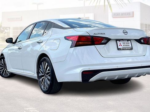 Used 2025 Nissan Altima 2.5 SV image 29