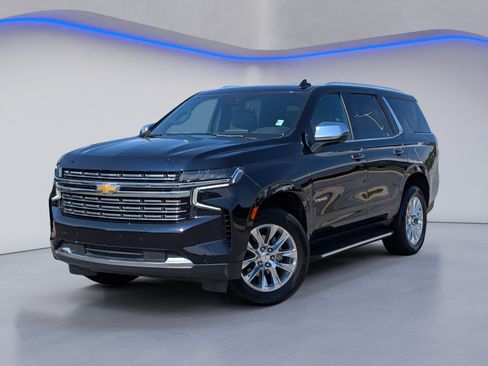 Used 2024 Chevrolet Tahoe Premier RWD image 2