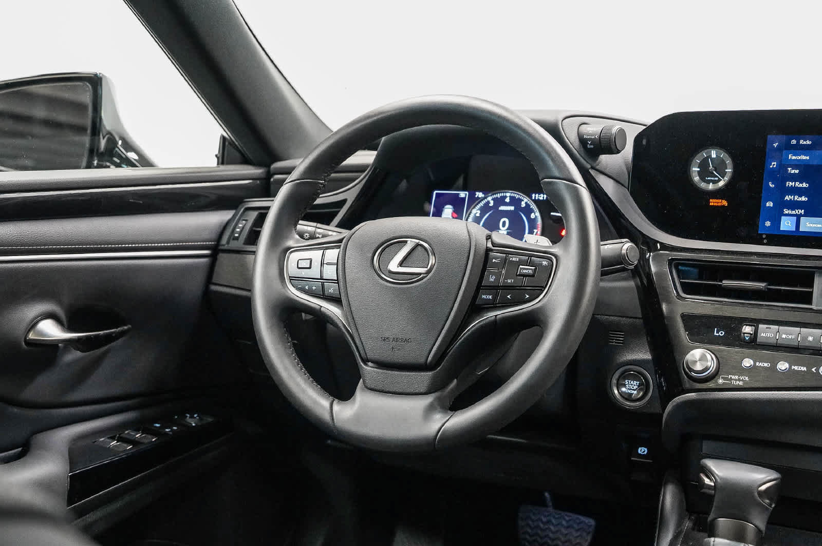 Used 2025 Lexus ES 350 w/ Accessory Package (Z2) FWD image 22