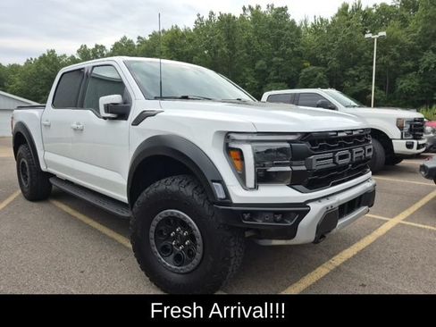 Used 2024 Ford F150 Raptor AWD/4WD image 7