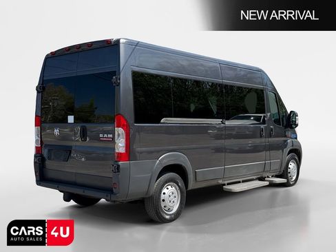 Used 2016 RAM ProMaster 2500 w/ Premium Appearance Group FWD image 4