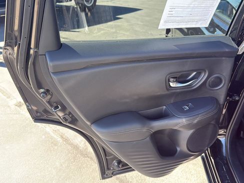 Certified 2025 Honda HR-V EX-L image 19