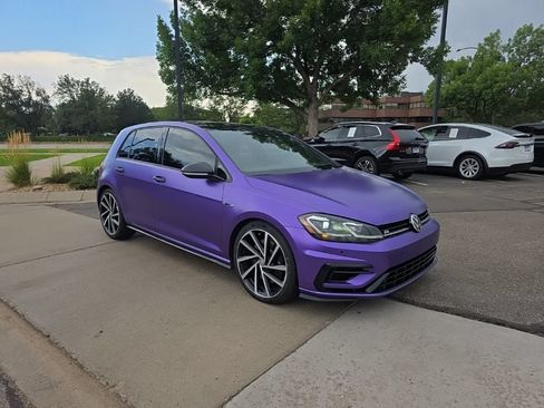 Used 2018 Volkswagen Golf R 4-Door AWD/4WD image 7