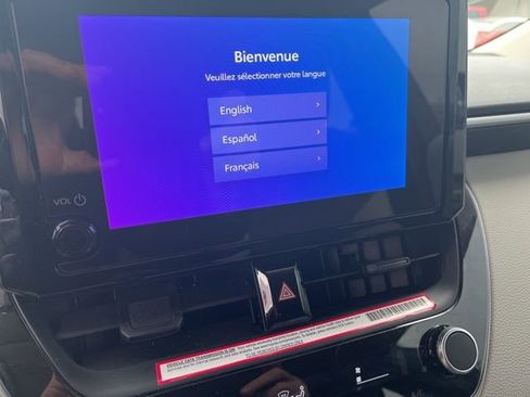 Used 2024 Toyota Corolla LE image 17