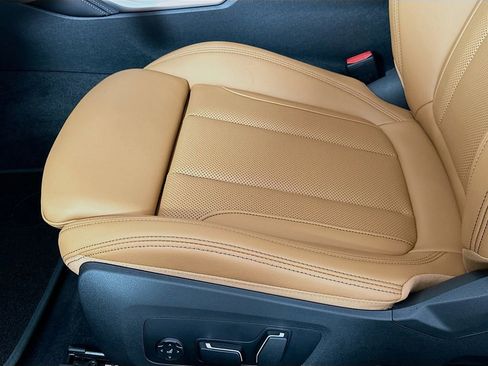 New 2026 BMW 430i Coupe w/ M Sport Package image 21