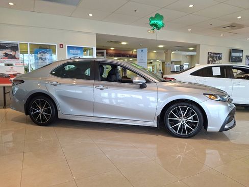 Certified 2023 Toyota Camry SE w/ Cold Weather Package image 7