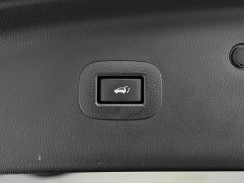 Used 2023 INFINITI QX80 Luxe w/ Cargo Package RWD image 44