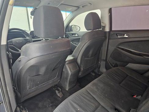 Used 2019 Hyundai Tucson SE image 27
