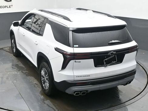 New 2026 Chevrolet Traverse LT w/ Driver Confidence Package image 20