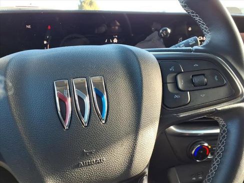 Certified 2024 Buick Encore GX Preferred w/ Comfort Package image 16