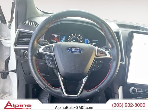 Used 2024 Ford Edge ST-Line image 12