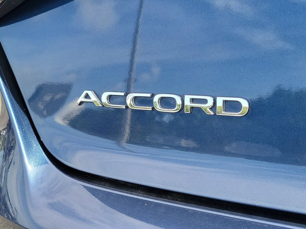 Used 2025 Honda Accord SE image 39