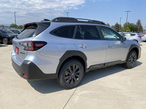 New 2025 Subaru Outback Onyx Edition image 5