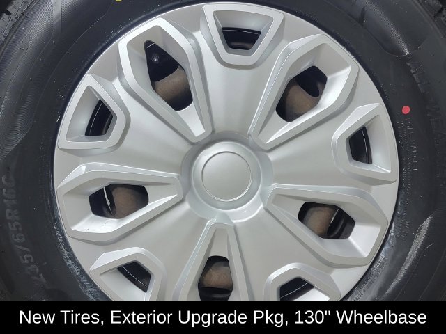 Used 2017 Ford Transit 250 130 Low Roof w/ Exterior Upgrade Package RWD image 10