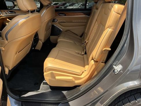 Used 2022 Jeep Grand Cherokee L Summit AWD/4WD image 20