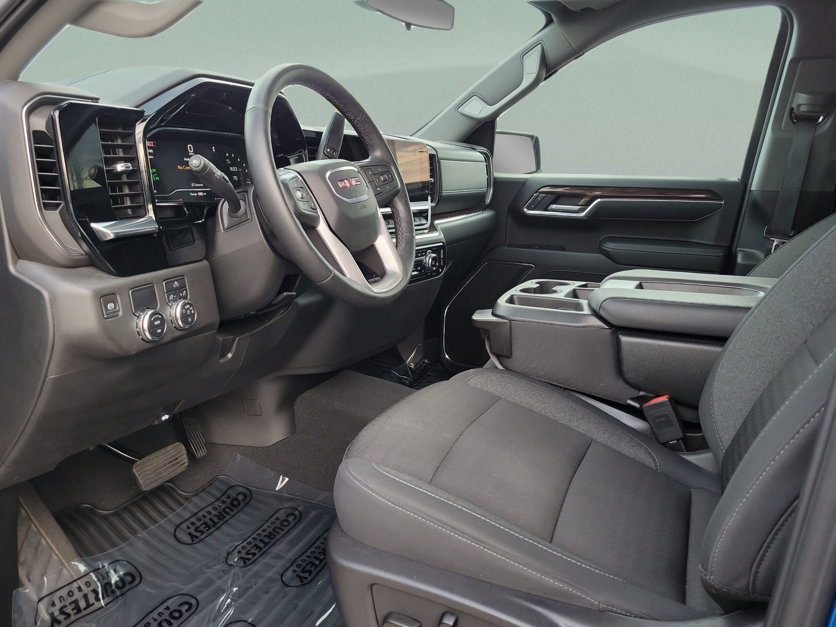 Used 2024 GMC Sierra 1500 Elevation RWD image 15