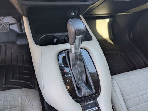 Used 2023 Honda HR-V LX image 13