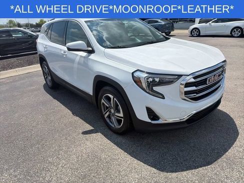 Used 2020 GMC Terrain SLT w/ Preferred Package AWD/4WD image 3