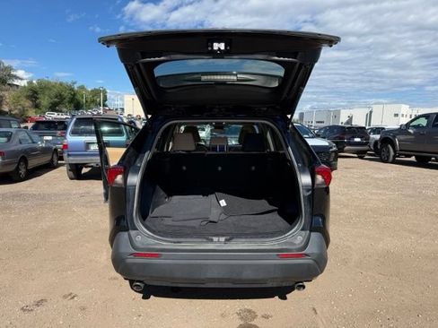 Used 2023 Toyota RAV4 LE AWD/4WD image 16