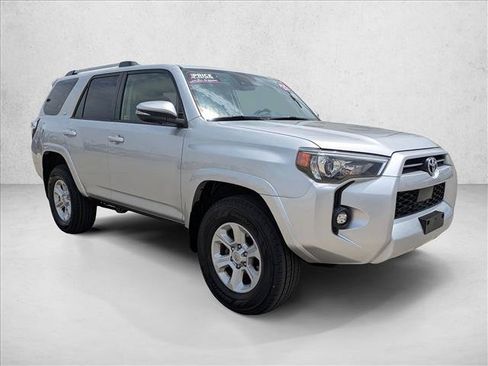 Certified 2021 Toyota 4Runner SR5 Premium w/ Moonroof Package AWD/4WD image 3