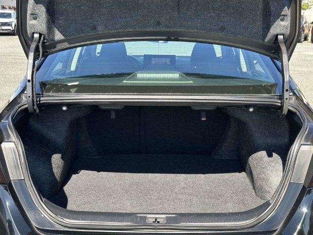 Used 2025 Nissan Altima 2.5 SV w/ SV Premium Package FWD image 13