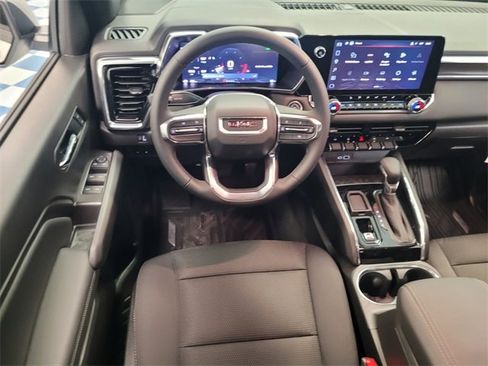 New 2026 GMC Canyon Elevation w/ Convenience Package image 6